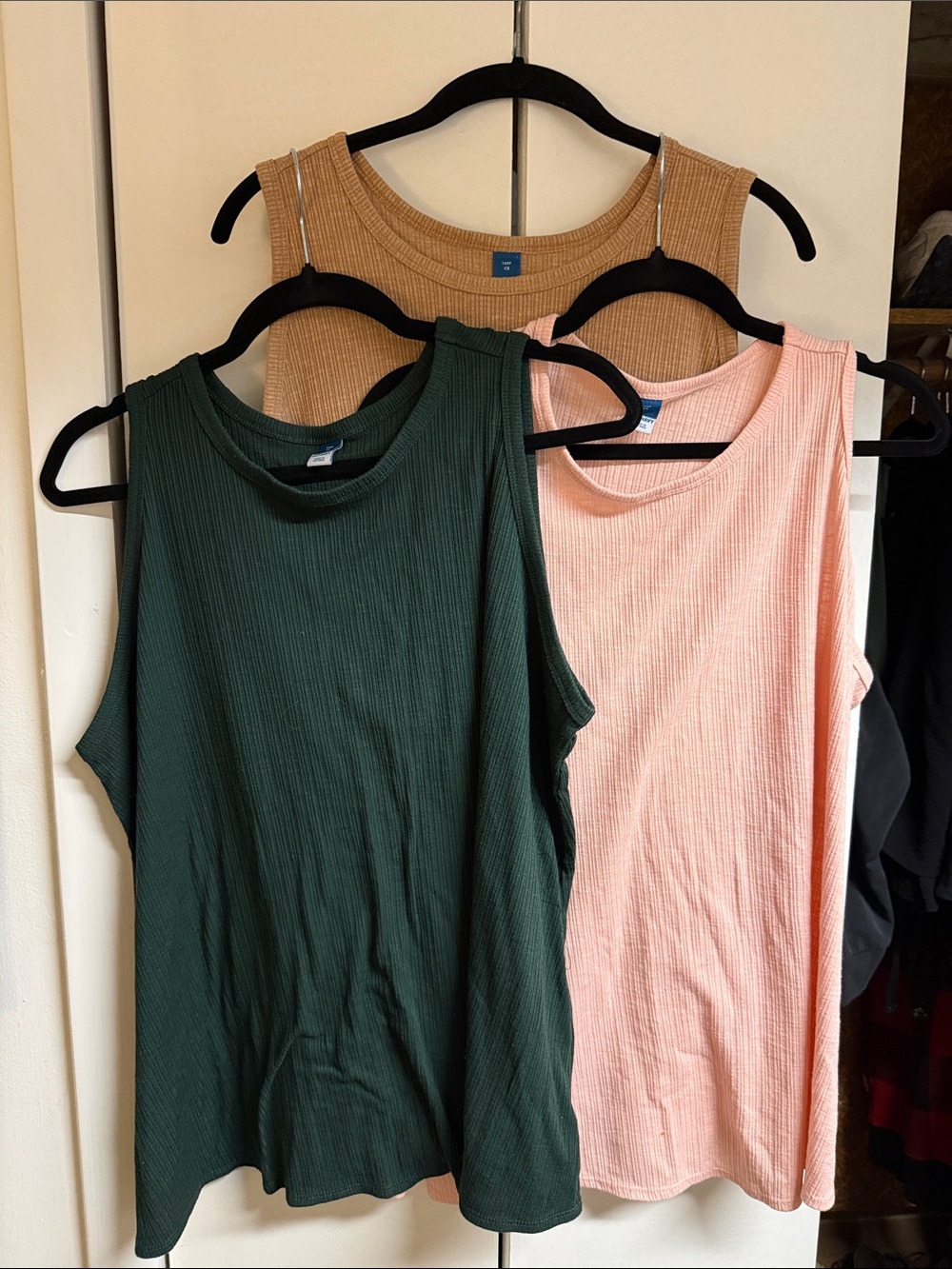 Casual Ribbed Tank Top - Green, Pink, Tan